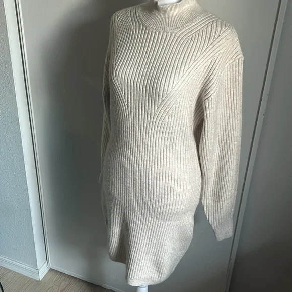 New H & M Fitted Mock Neck Plush Ribbed Long Sleeve Sweater Dress - Picture 6 of 12